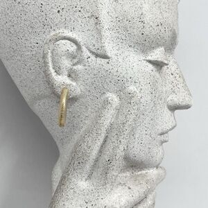 Milor 14K Gold Hoop Earrings Coil Design Weighs 4‎ Grams 1 1/8"